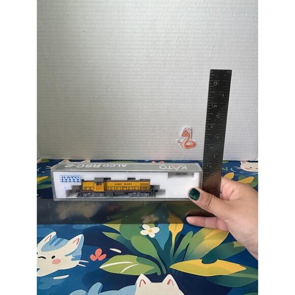 N Scale KATO 176-4306 Union Pacific ALCO RSC-2 Diesel #1288 - Picture 4 of 10